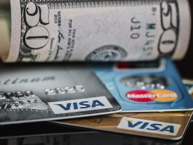 Welche Kreditkarte ist im Ausland kostenlos